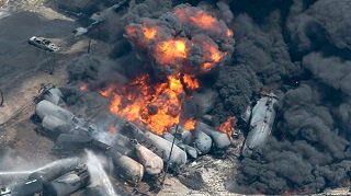 Reducing the Number of Fiery Crashes from Derailed Trains Transporting Oil Is…a Debatable/Partisan Issue? 