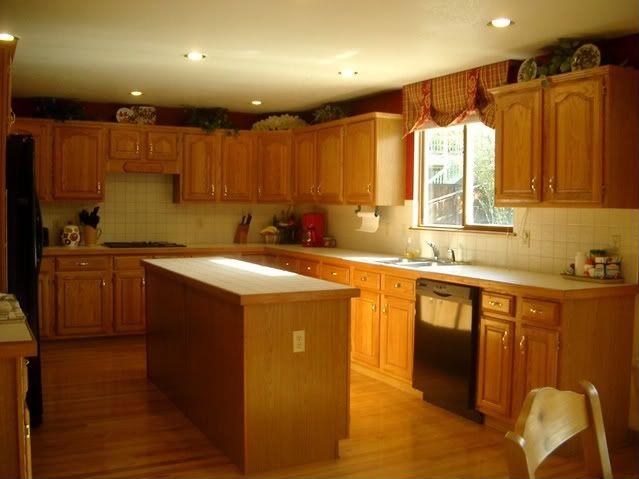 Kitchen Colors with Honey Oak Cabinets