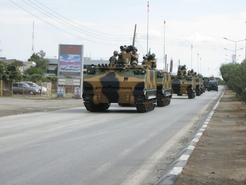 TurkishmilitaryparadeOct2009039.jpg