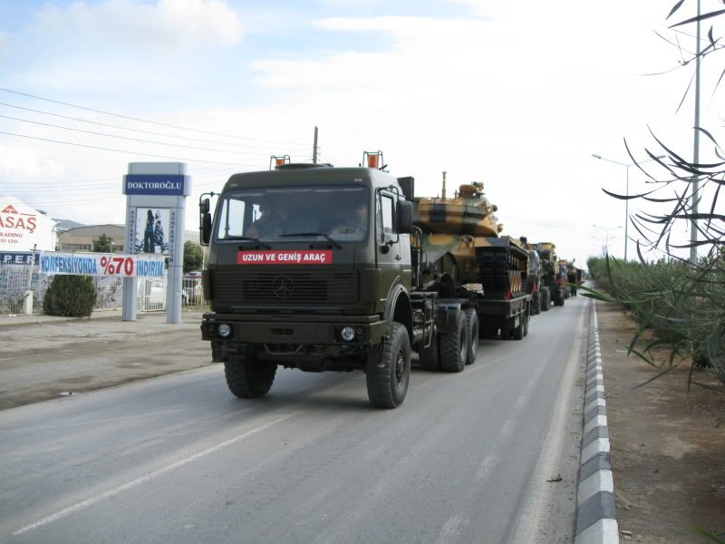 TurkishmilitaryparadeOct2009071.jpg