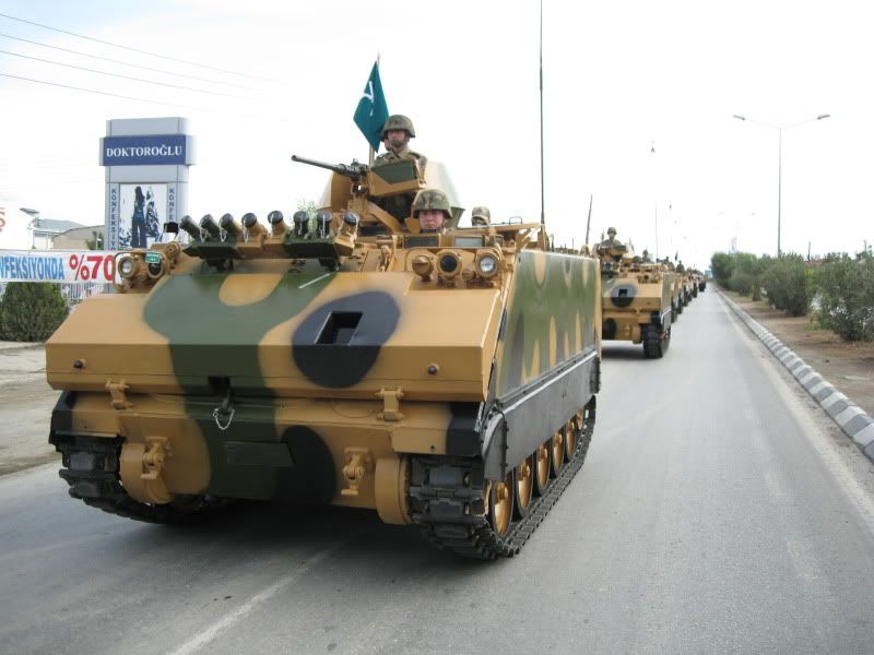 TurkishmilitaryparadeOct2009097.jpg
